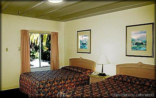 Marin Lodge San Rafael Room photo